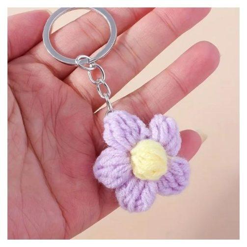 Fleurette – Ručno pleteni cvetni privezak (više boja)